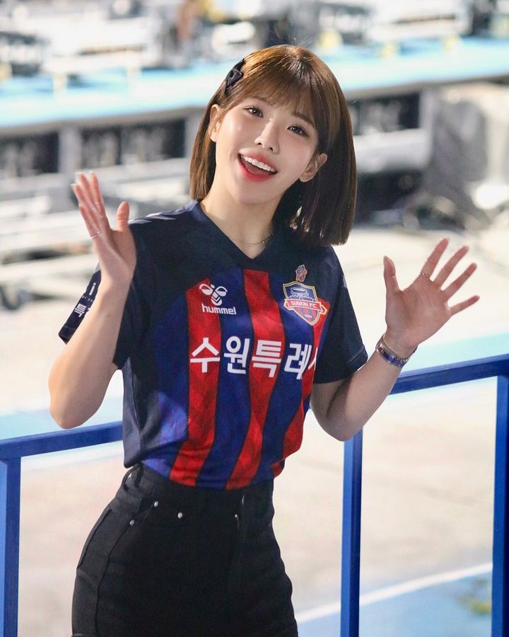 首位进军海外啦啦队队员《壮壮》用蜜桃臀征服全球！漂亮的应援女神是她！