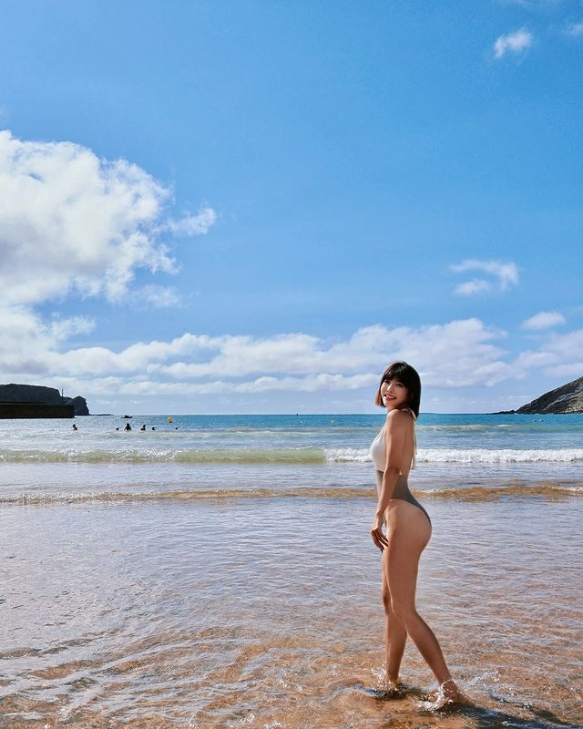 首位进军海外啦啦队队员《壮壮》用蜜桃臀征服全球！漂亮的应援女神是她！