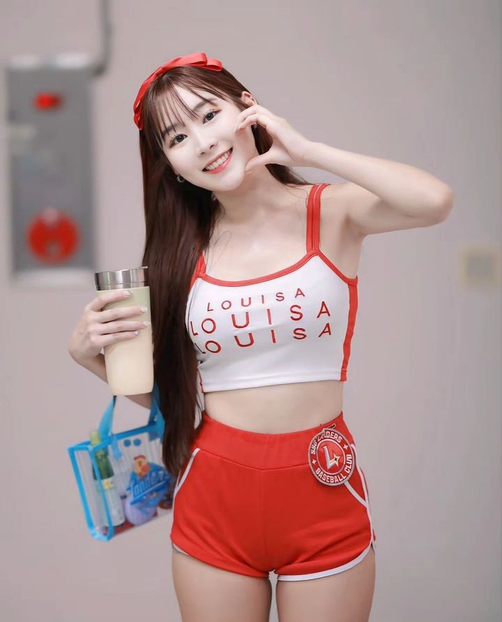 盘点韩国「四大金钗」啦啦队！朴宰令、金渡娥、裴垂铉、李妍珍赶紧IG追踪起来！