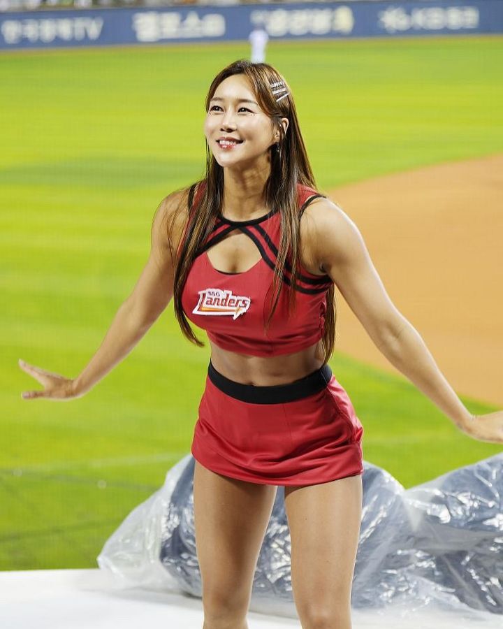 盘点韩国「四大金钗」啦啦队！朴宰令、金渡娥、裴垂铉、李妍珍赶紧IG追踪起来！