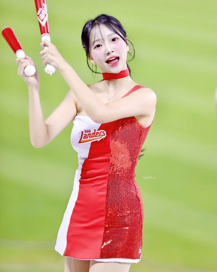 盘点韩国「四大金钗」啦啦队！朴宰令、金渡娥、裴垂铉、李妍珍赶紧IG追踪起来！