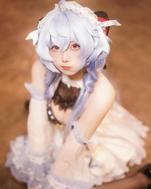 稚嫩美少女《小堇》欧派嫩到快出汁!恶魔系女友氛围感满满!