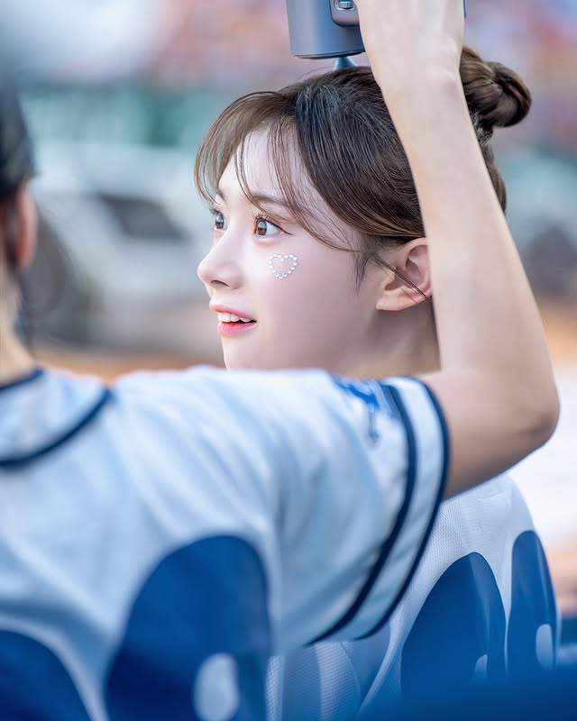 最美啦啦队外援《金娜研 김나연》甜美颜值融化粉丝！应援动感尽显好身材！