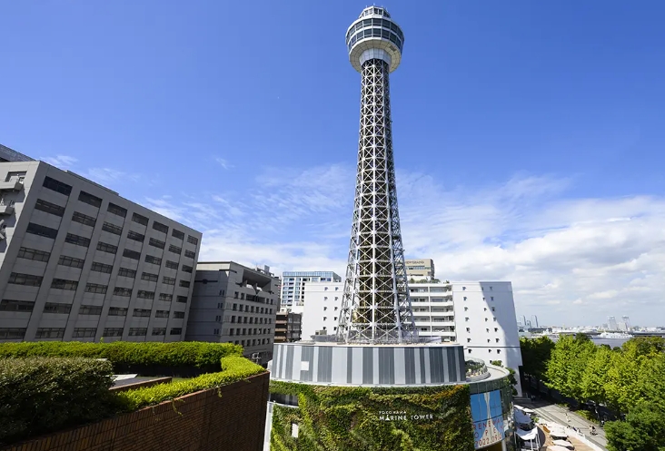 等身大的「船长」现身！VTuber《宝钟玛琳》登上横滨海洋塔豪夺大家的心！