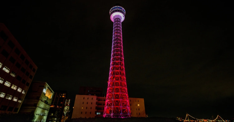 等身大的「船长」现身！VTuber《宝钟玛琳》登上横滨海洋塔豪夺大家的心！