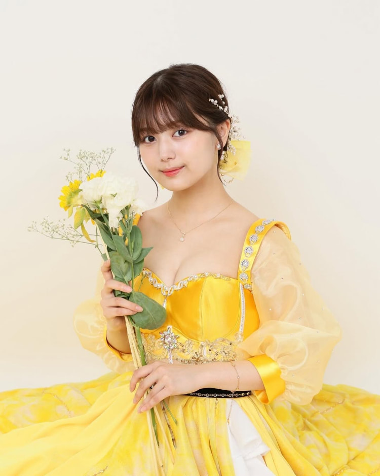 白皙又火辣！坂道系偶像《北野瑠华》野外写真大胆又唯美！