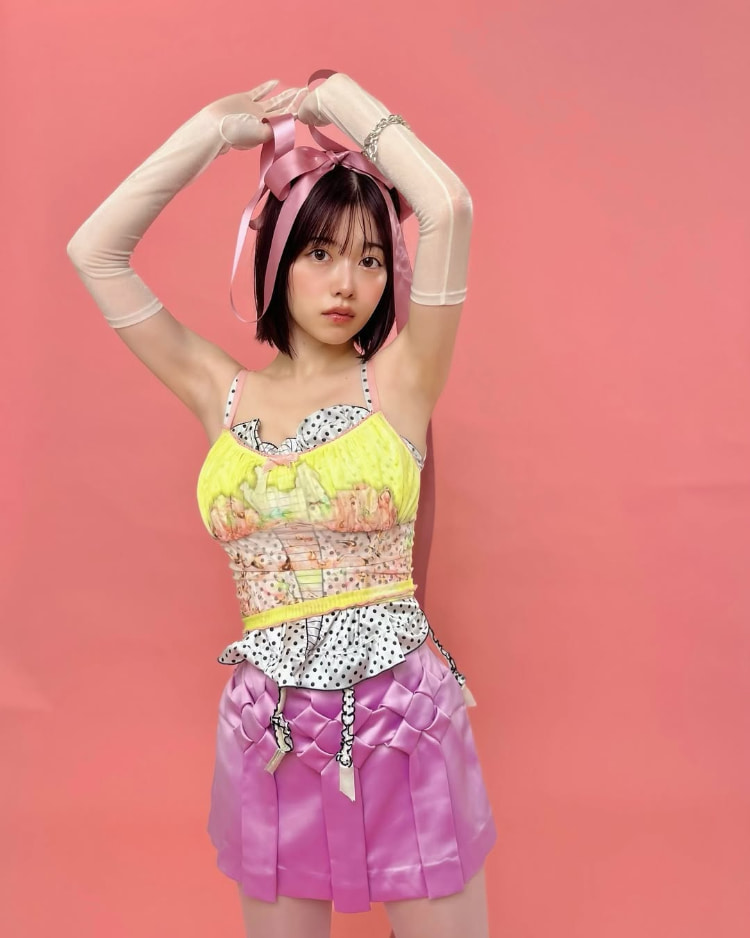 「赛马娘」出写真?!声优正妹《礒部花凛》展现健康性感的清凉好身材!