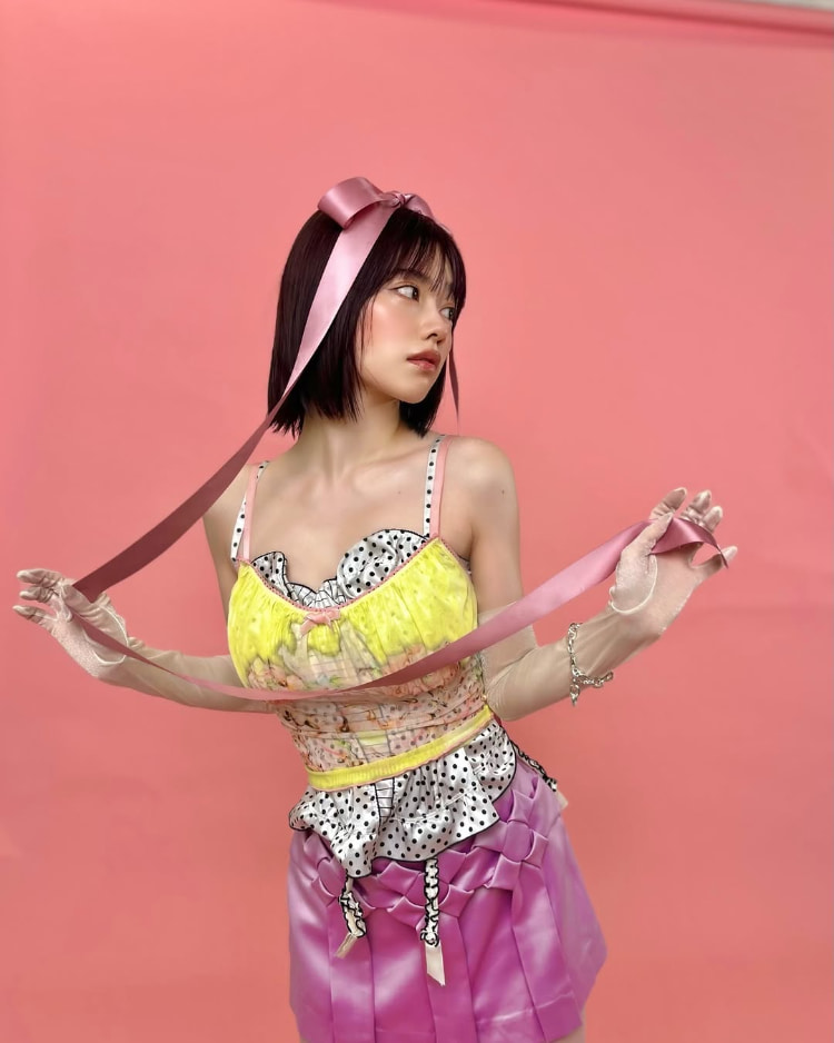 「赛马娘」出写真?!声优正妹《礒部花凛》展现健康性感的清凉好身材!