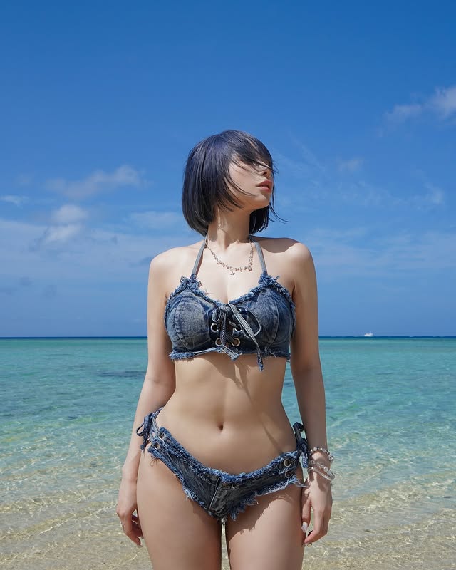 沙漏腰美女《HaLハル》接近AI的美貌超吸晴!欧派也是鲜嫩肉包香爆!