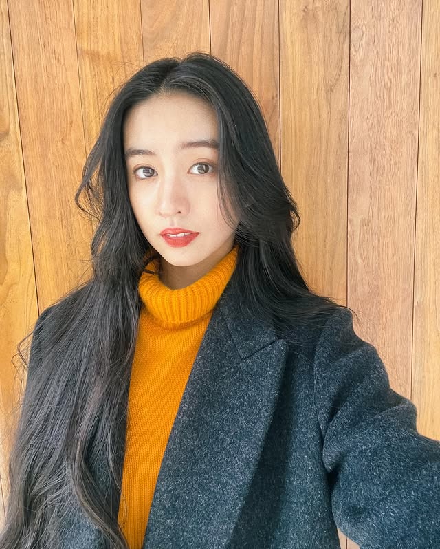 简单一个神情《木村光希还原木村拓哉》经典表情！网友笑回：果然是亲生的！