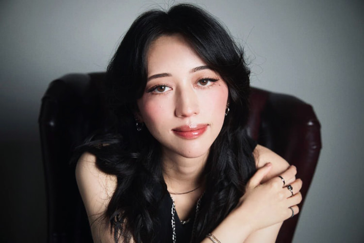 《Ave Mujica》喵梦声优米泽茜日俄混血美女！独特魅力男女粉丝通吃！