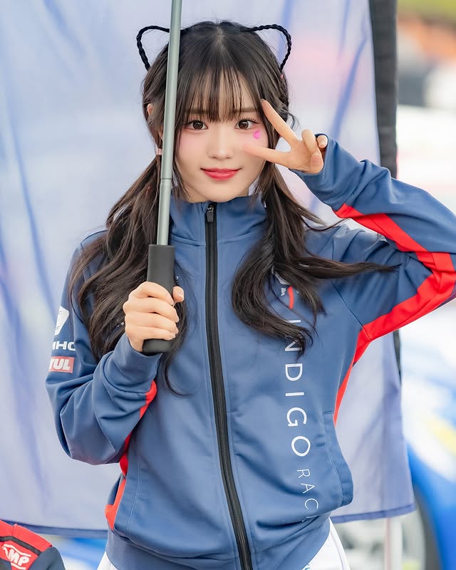 纤细的精灵模特《홍지은》闪耀在展场的美女！有着不输演员的颜值！