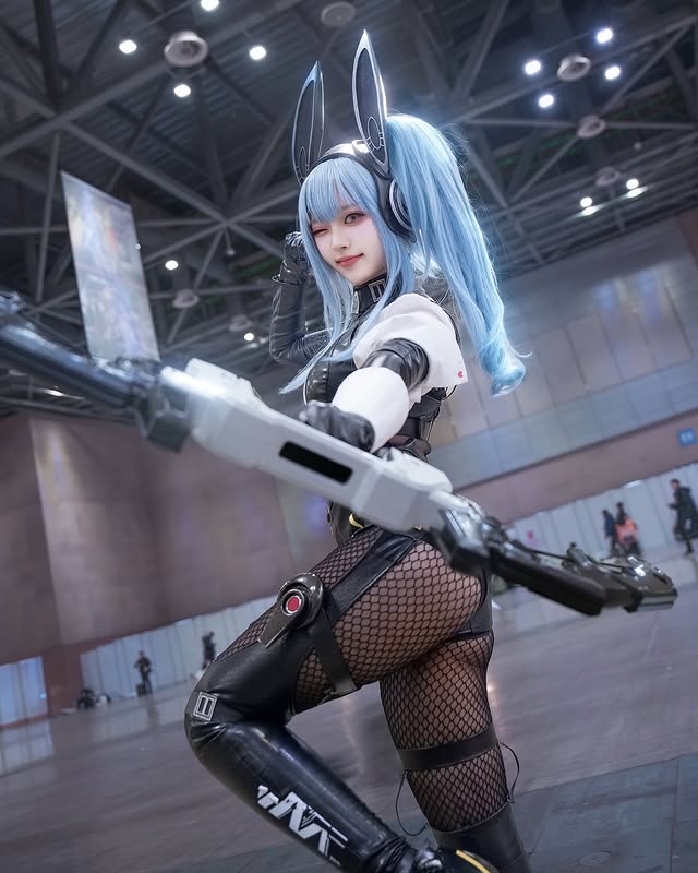 纤细的精灵模特《홍지은》闪耀在展场的美女！有着不输演员的颜值！