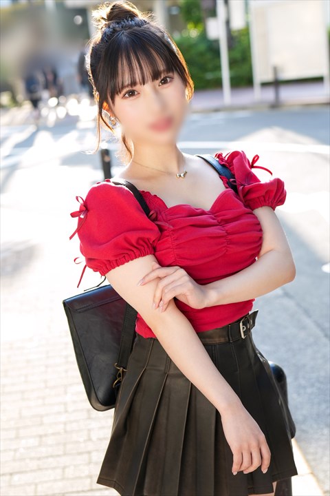 演技派超可爱剧团成员 23 岁