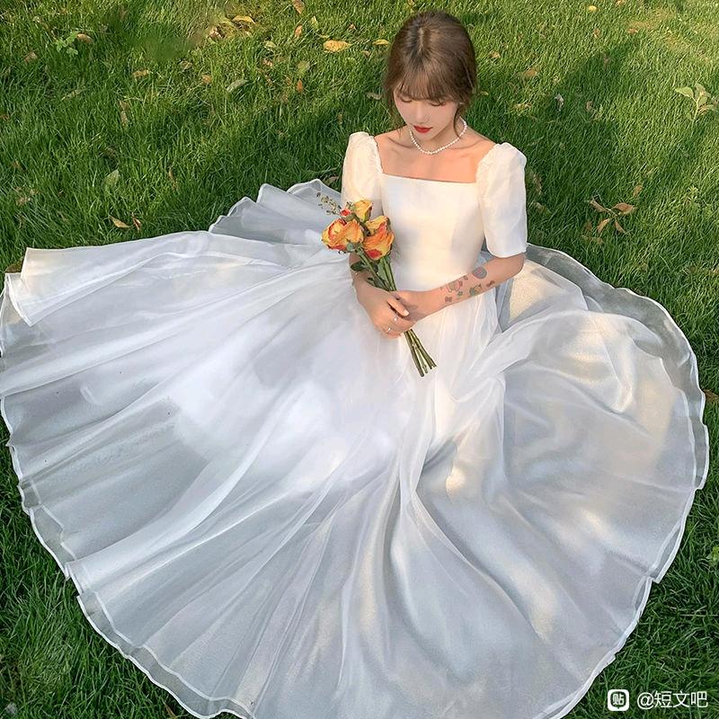 塔夫绸的婚礼裙
