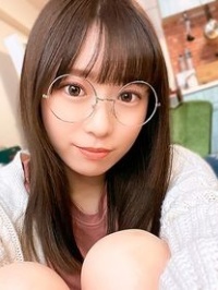 乃○坂にいそうな正統派美〇女。ひなちゃん 23歳