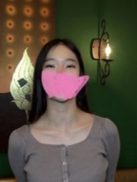 【無】看上去文静的女子