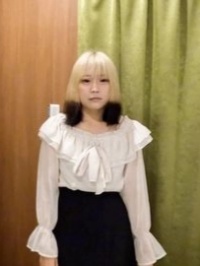 【無】(18 岁) 喜欢有透明感又可爱的游戏的大四学生