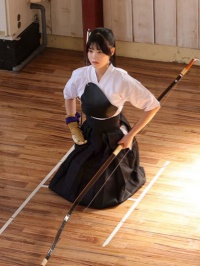 【影片】射够了!164cmF乳《浅风唯》全国八强的弓道女子AV登场!