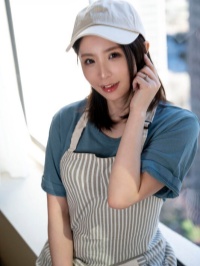 【影片】引退后下马!147小只女《小鸠咲楽》咖啡馆老板娘FC2!