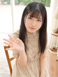 【影片】E奶美少女《乃咲みくる》FC2下马「整片黑森林」炸出!