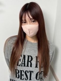 【無】18 岁女孩,瞒着男友前来见面。