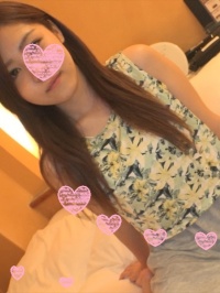 【影片】D奶小只女《春乃玛丽亚》害羞打工妹出道前已FC2下马！封面图片