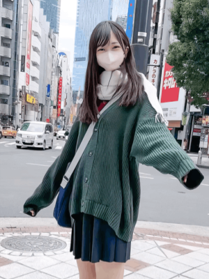 冲击性的地面波广告模特 172 厘米 18 岁